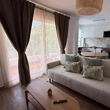 Apartament Turistico Bahamas *