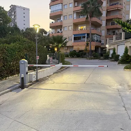 Turistico Bahamas Nerja