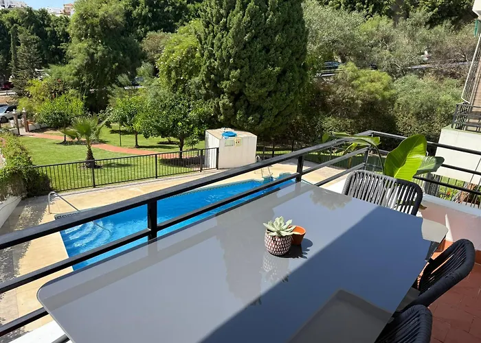 Turistico Bahamas Nerja